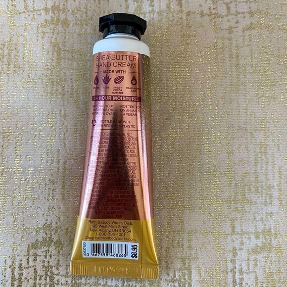 Lot of 5 Bath & Body Fall Products:2 Hand Creams/2 Body Lotions/1 Hand Spray NWT - Picture 8 of 12